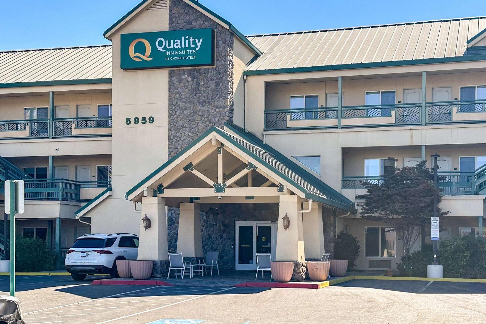 Quality Inn & Suites Livermore Wine Country Bagian luar foto