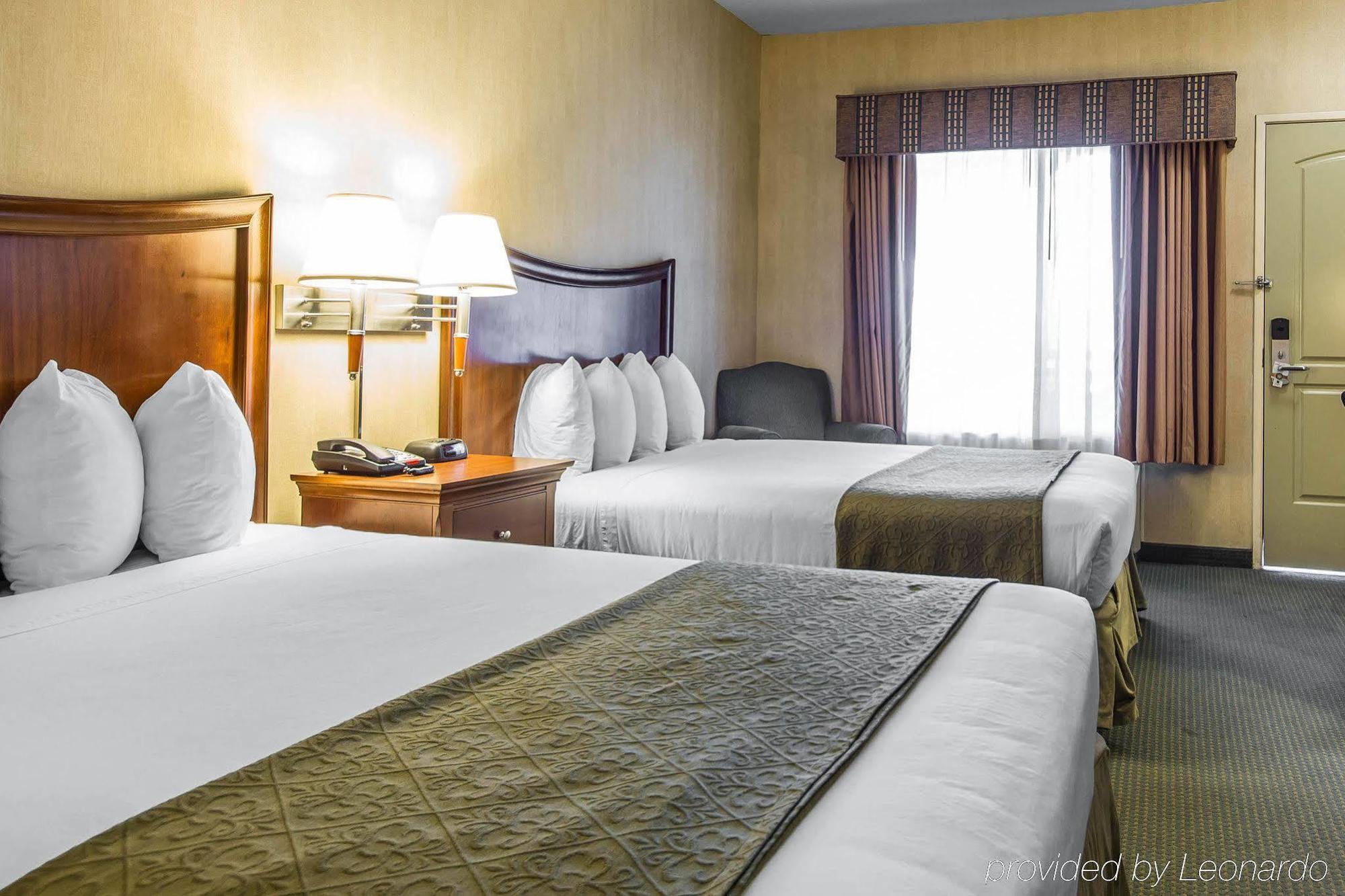 Quality Inn & Suites Livermore Wine Country Bagian luar foto