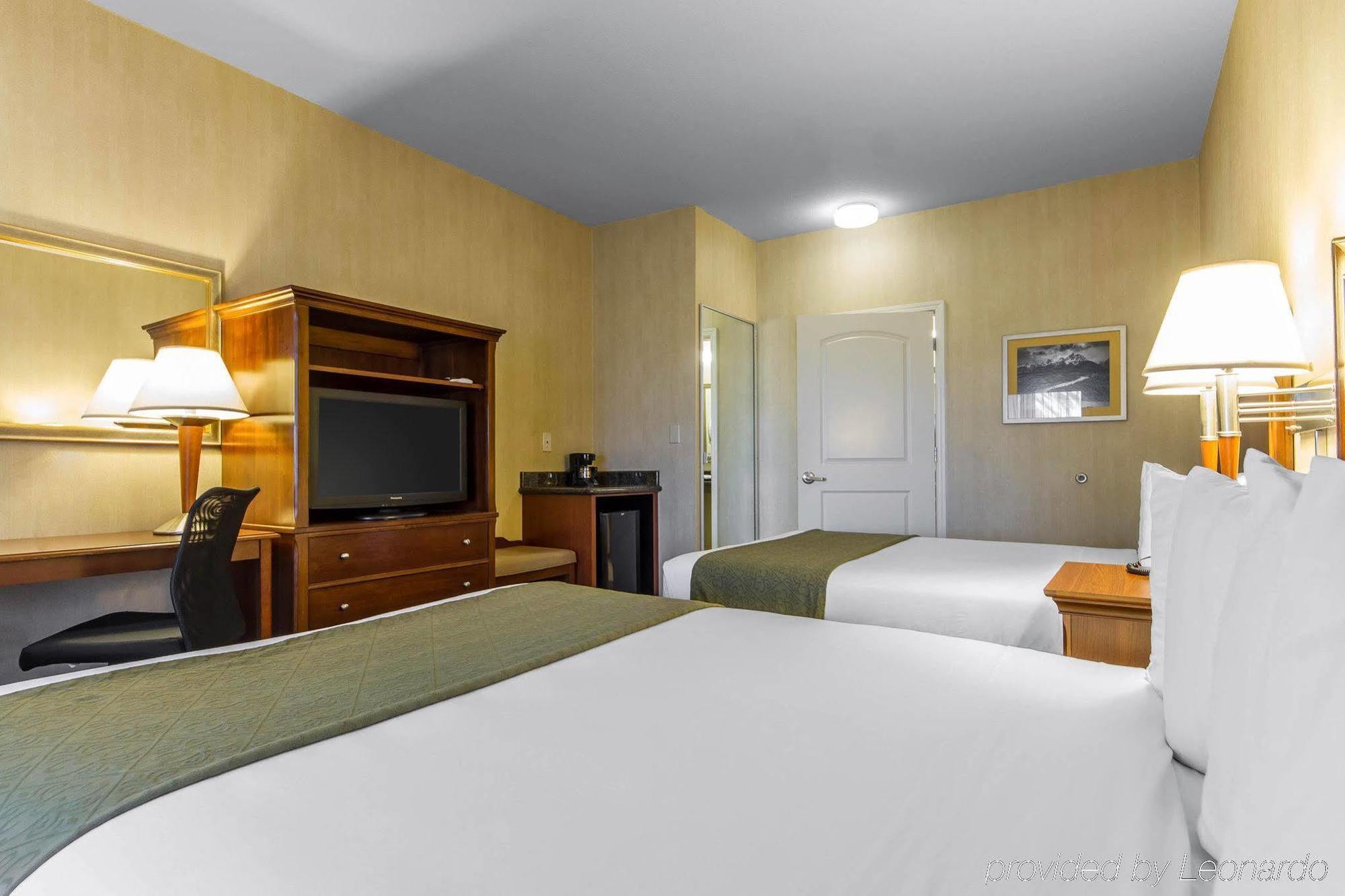 Quality Inn & Suites Livermore Wine Country Bagian luar foto