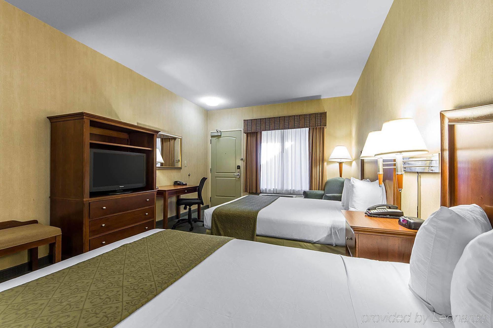 Quality Inn & Suites Livermore Wine Country Bagian luar foto