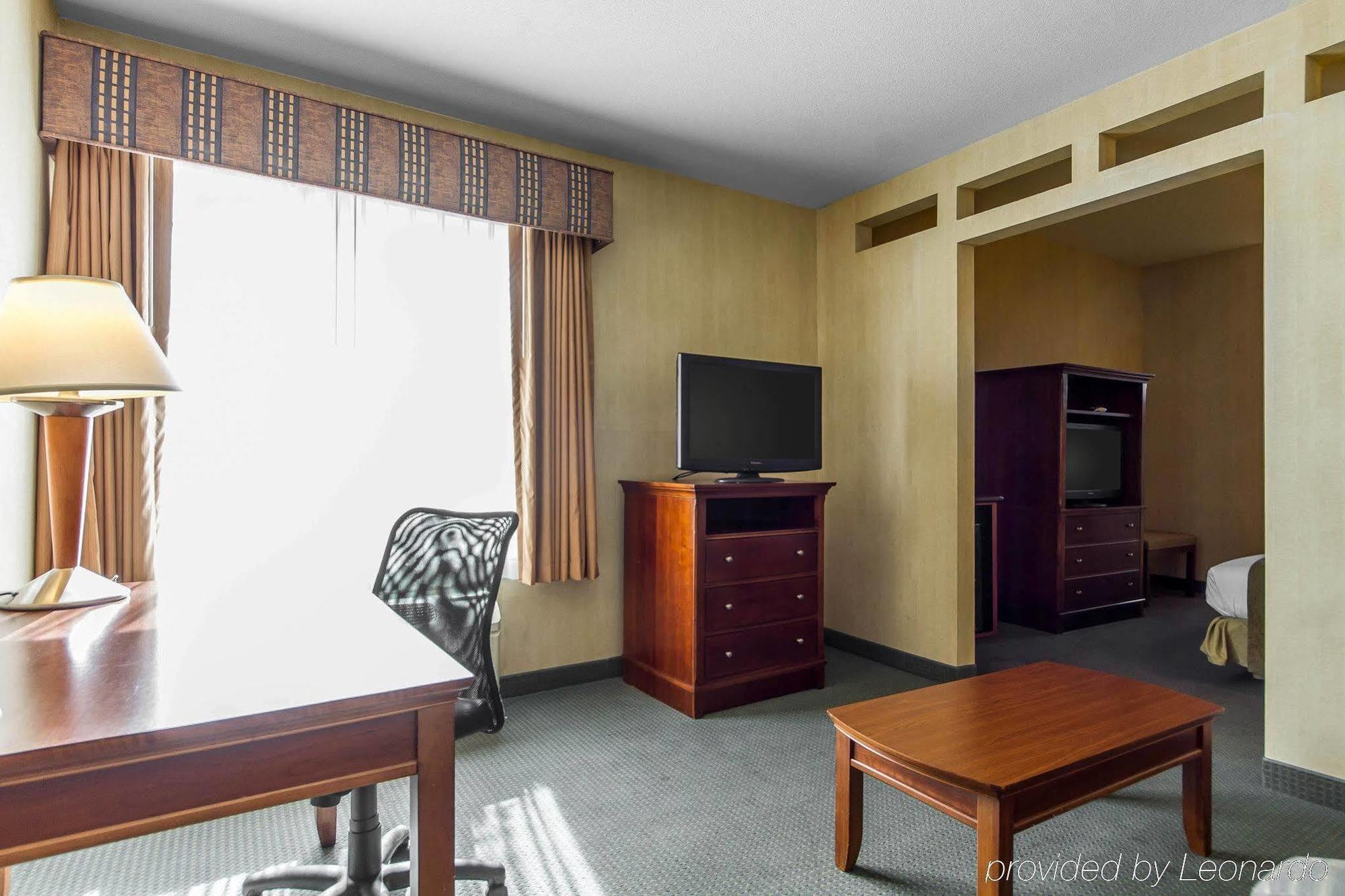 Quality Inn & Suites Livermore Wine Country Bagian luar foto