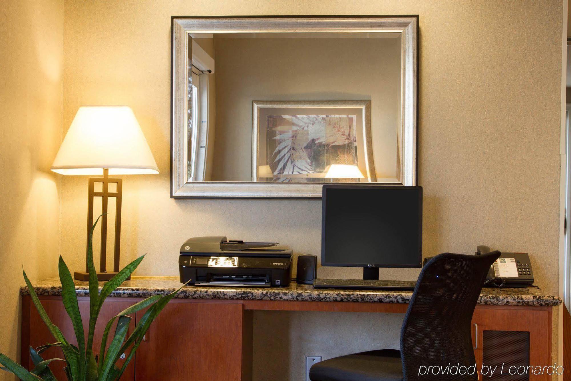 Quality Inn & Suites Livermore Wine Country Bagian luar foto